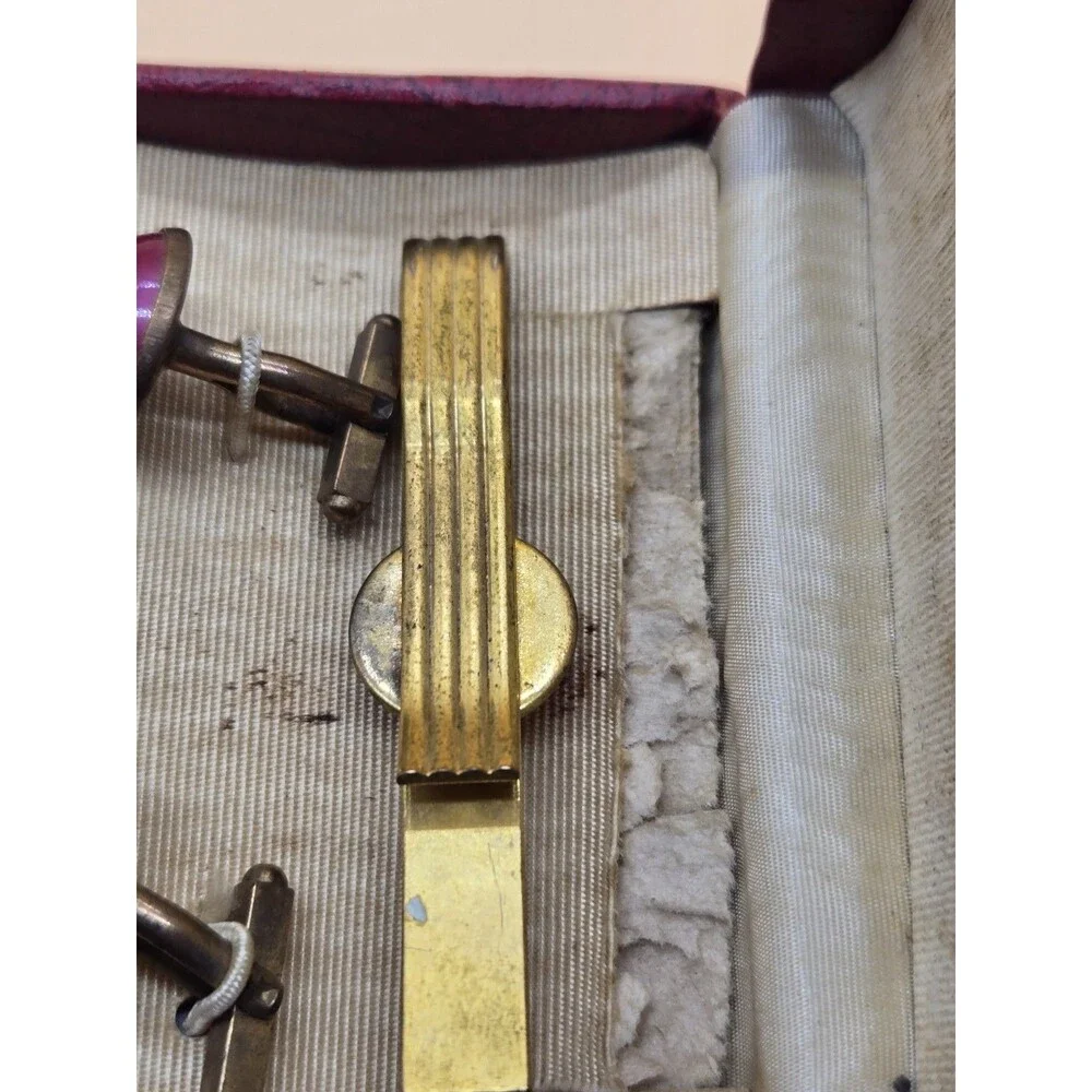 Vintage Country Club Gold Tone Pink Tie Pin & Cufflinks (GS-21)